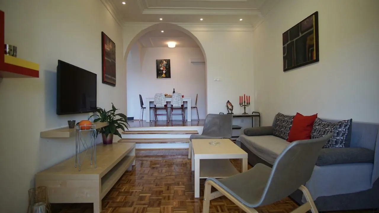 Apartmani Laura Trogir Chorvatsko