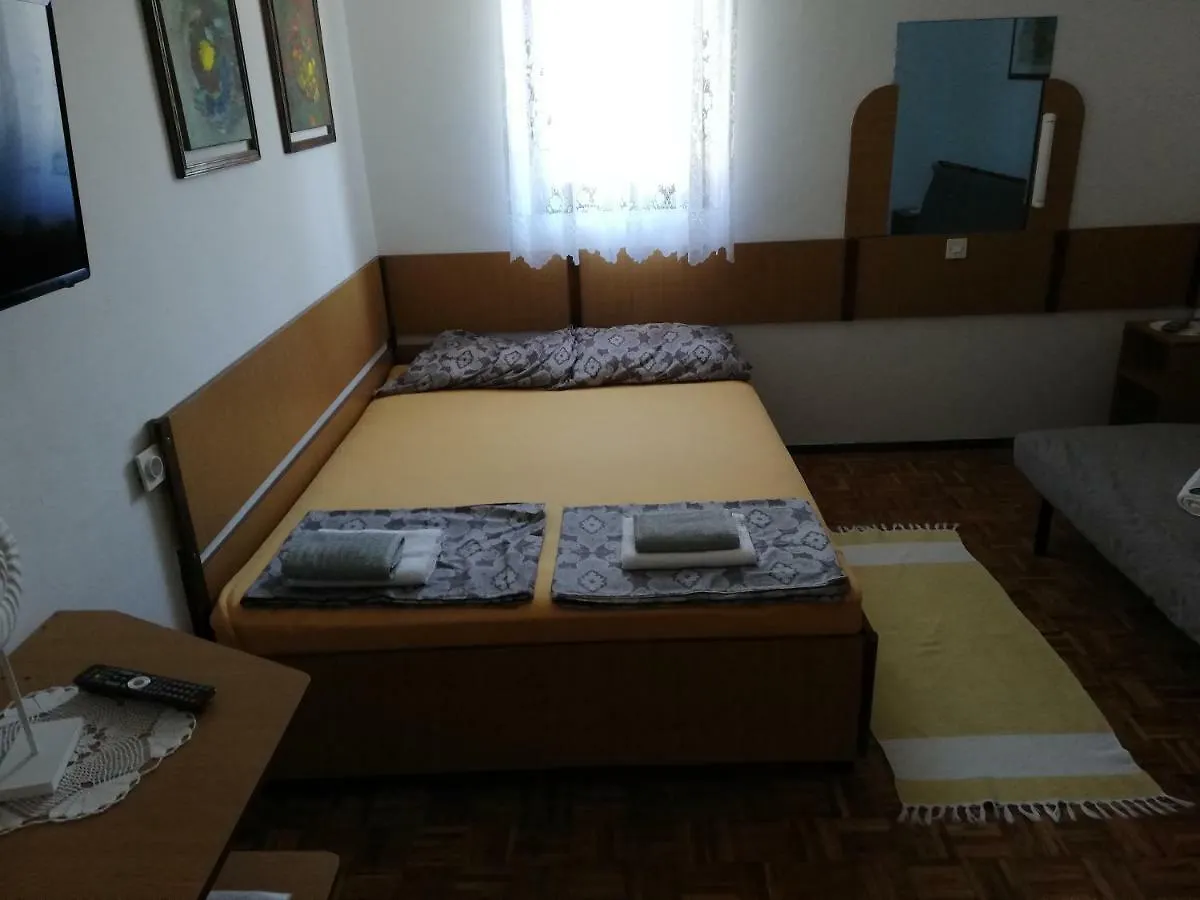 Apartmán Apartmani Laura Trogir Chorvatsko